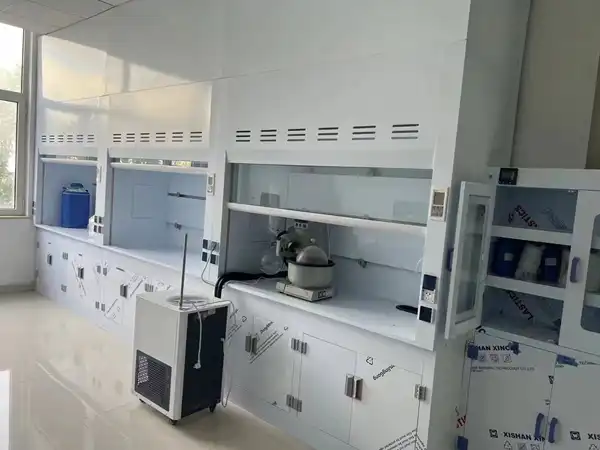 全钢通风柜厂商